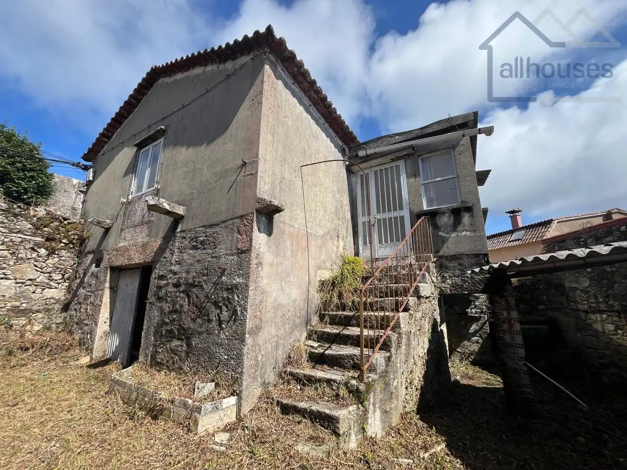 Vista exterior de Finca rústica en venda en A Guarda   amb Jardí privat i Traster
