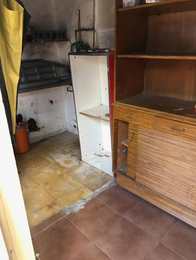 Kitchen of Houses for sale in Santa Coloma de Gramenet  with Private garden, Terrace and Storage room