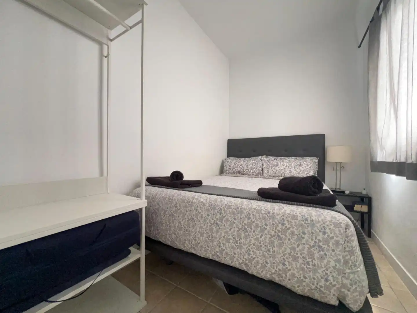 Habitación de Edificio en venta en Málaga
