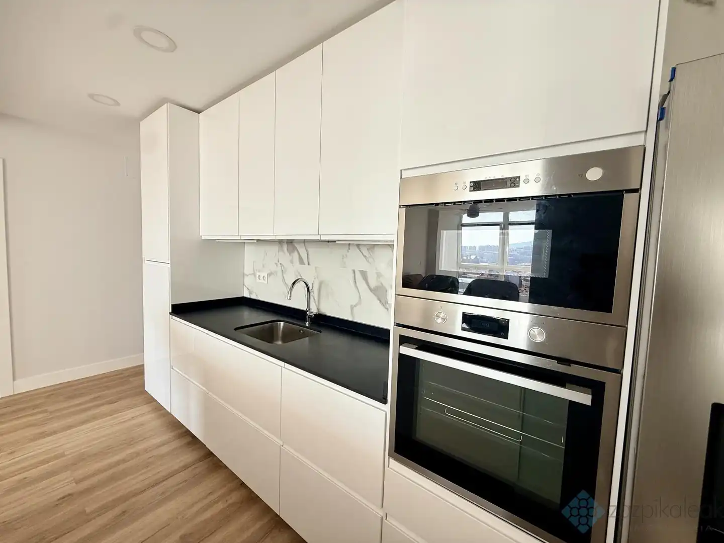 Kitchen of Flat for rent in Bilbao   with Heating and Furnished