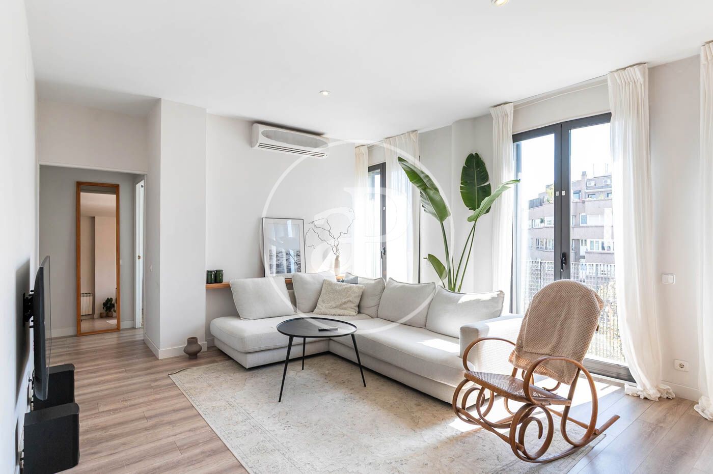 Living room of Flat for sale in  Barcelona Capital  with Air Conditioner, Heating and Terrace
