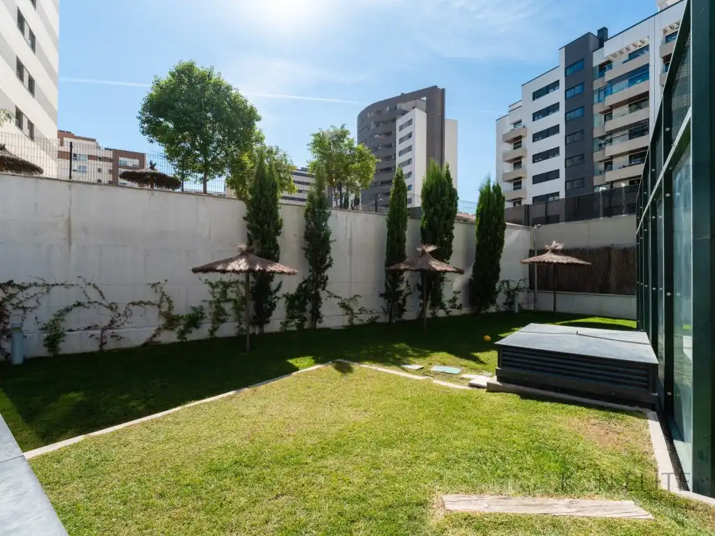 Flat with pool to rent in Calle Cesar Cort Boti, imagen 37