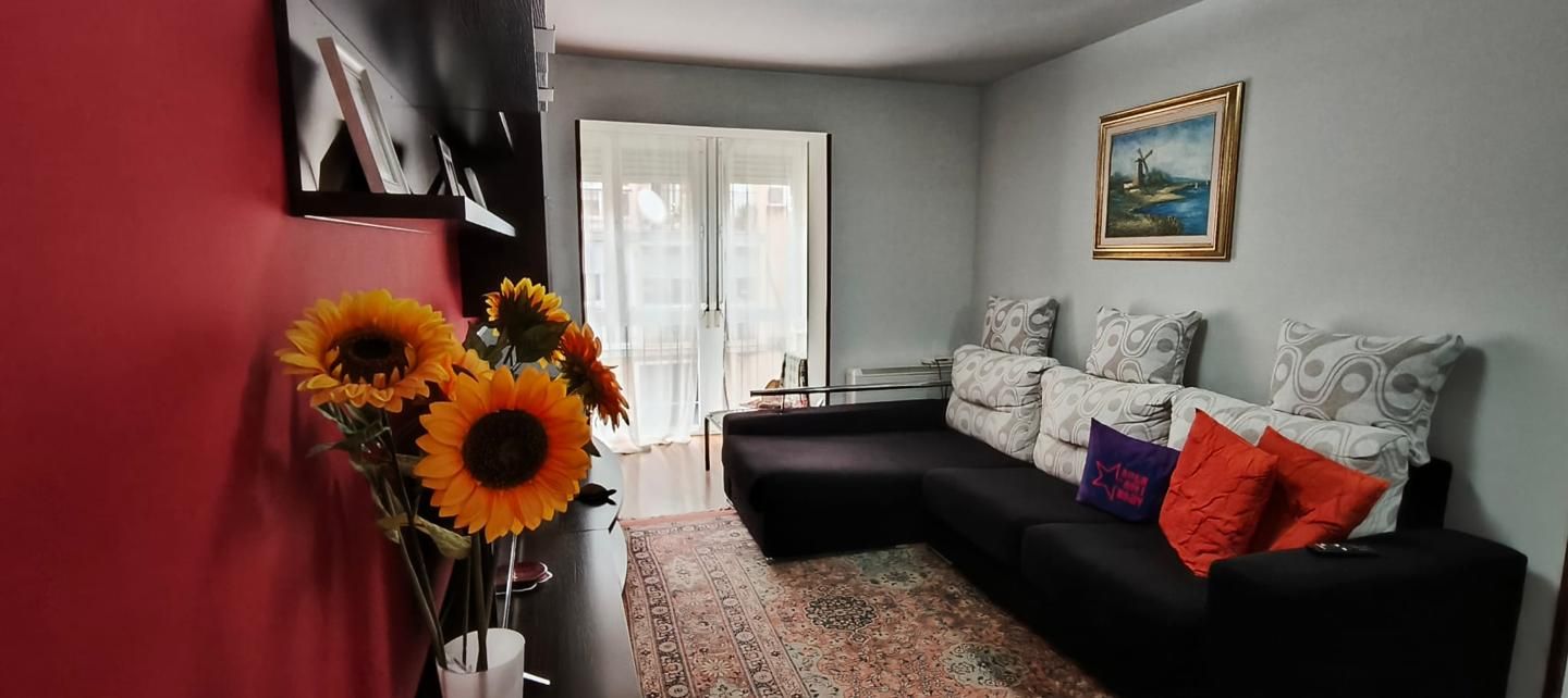 Sala d'estar de Pis en venda en  Madrid Capital amb Aire condicionat i Calefacció