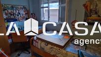 Bedroom of Flat for sale in Dos Hermanas