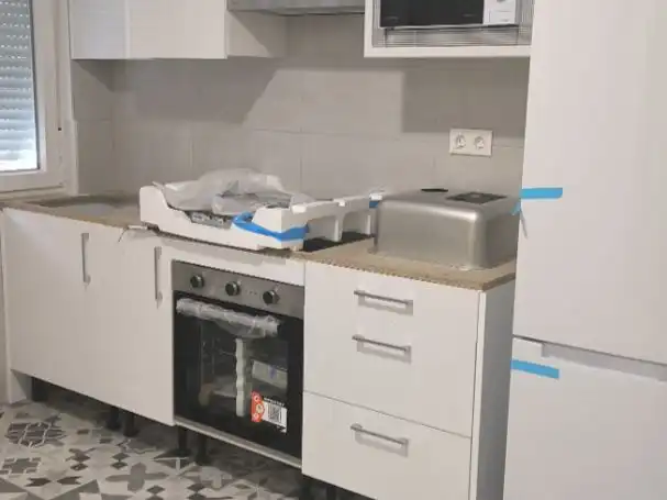 Cuina de Apartament de lloguer en La Vega - La Sal