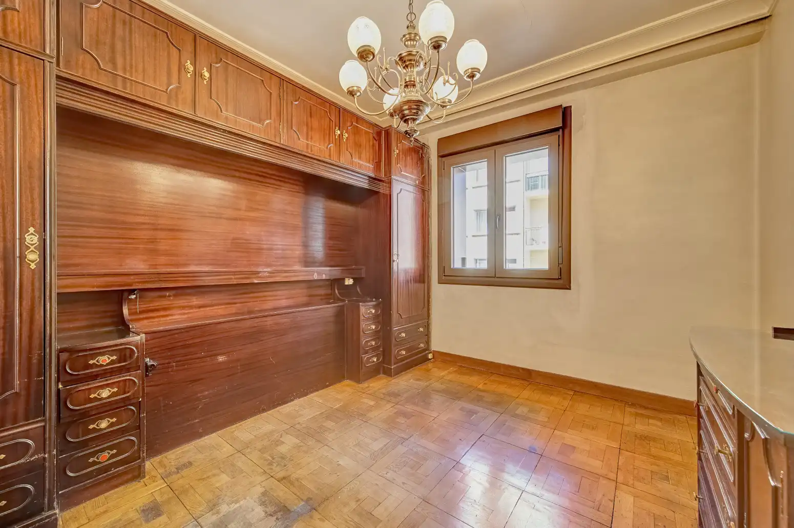 Habitación de Piso en venta en  Pamplona / Iruña con Calefacción, Terraza y Balcón