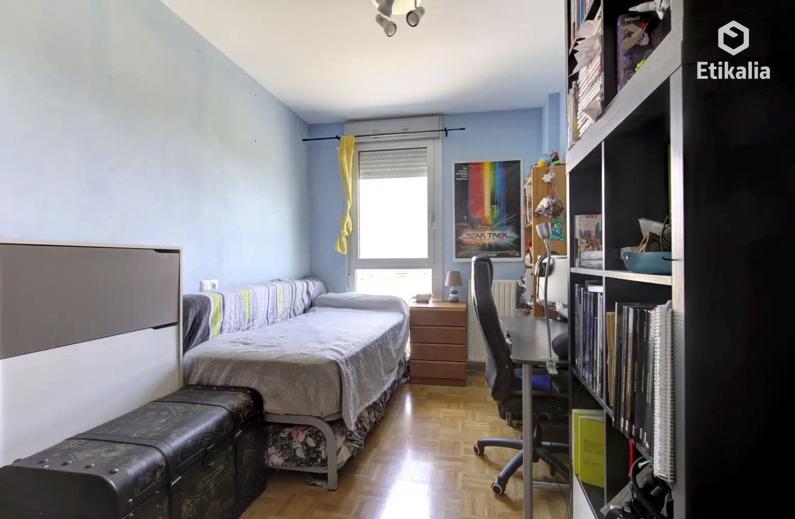 Habitación de Piso en venta en Vitoria - Gasteiz con Calefacción, Terraza y Trastero