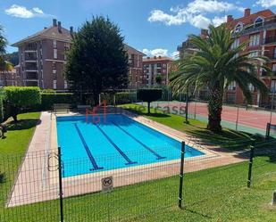 Swimming pool of Duplex for sale in Castro-Urdiales