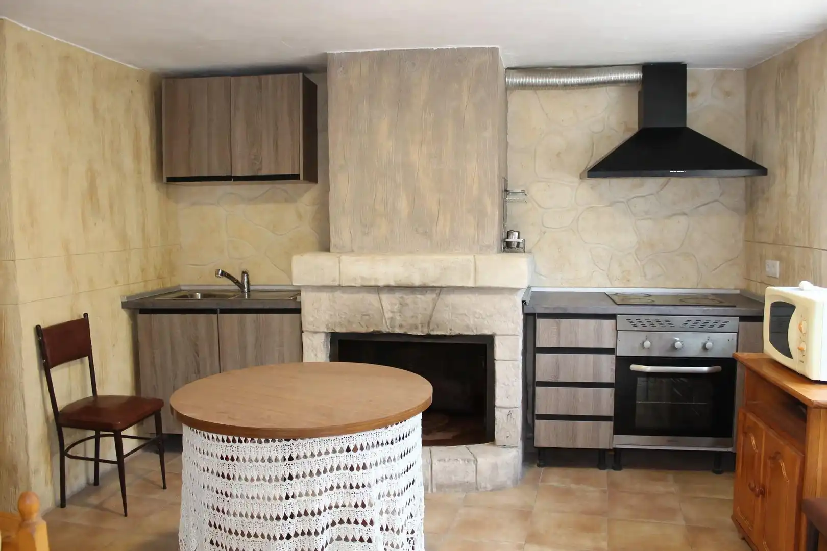 Kitchen of Houses for sale in Quesada, Jaén