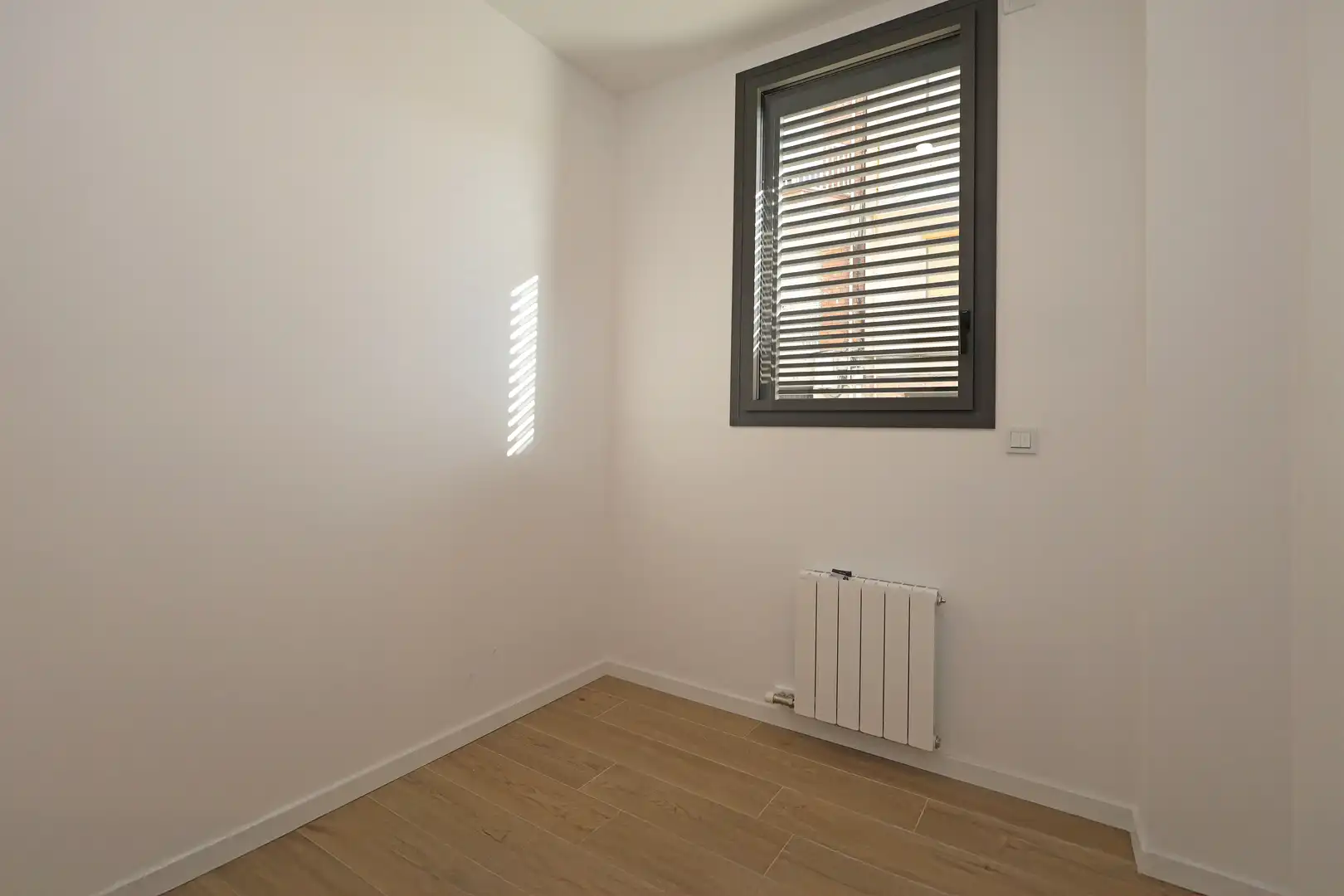 Schlafzimmer von Erdgeschoss zum Verkauf in L'Hospitalet de Llobregat mit Terrasse und Abstellraum