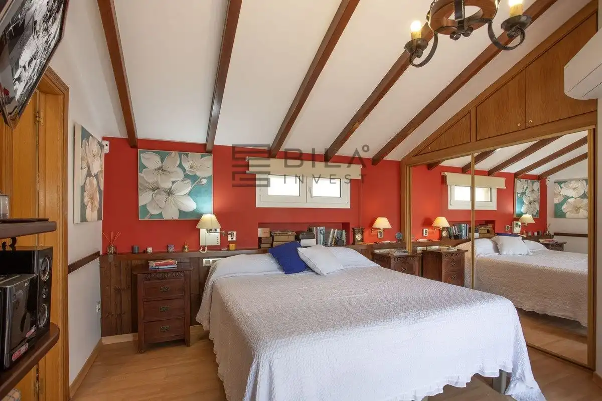 Detached homes for sale in de la Cañada, Rancho Domingo - La Hacienda