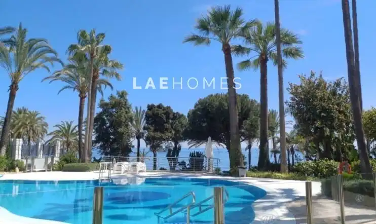 Apartment with pool for sale in Marbella Centro, imagen 5