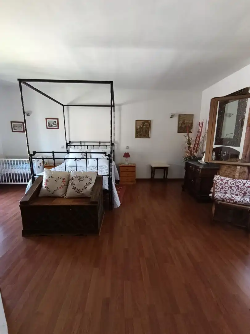 Dormitori de Casa o xalet en venda en Albalate de Zorita amb Aire condicionat, Calefacció i Jardí privat