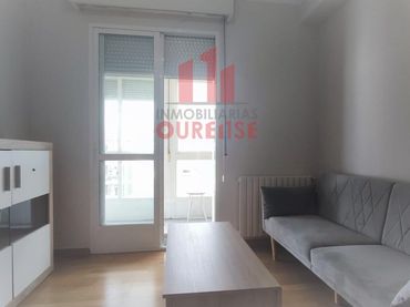 Appartamento con ascensore in affitto a A Carballeira
