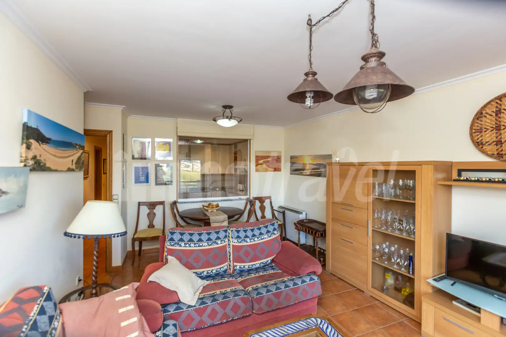 Sala d'estar de Apartament en venda en Sanxenxo amb Terrassa, Traster i Moblat