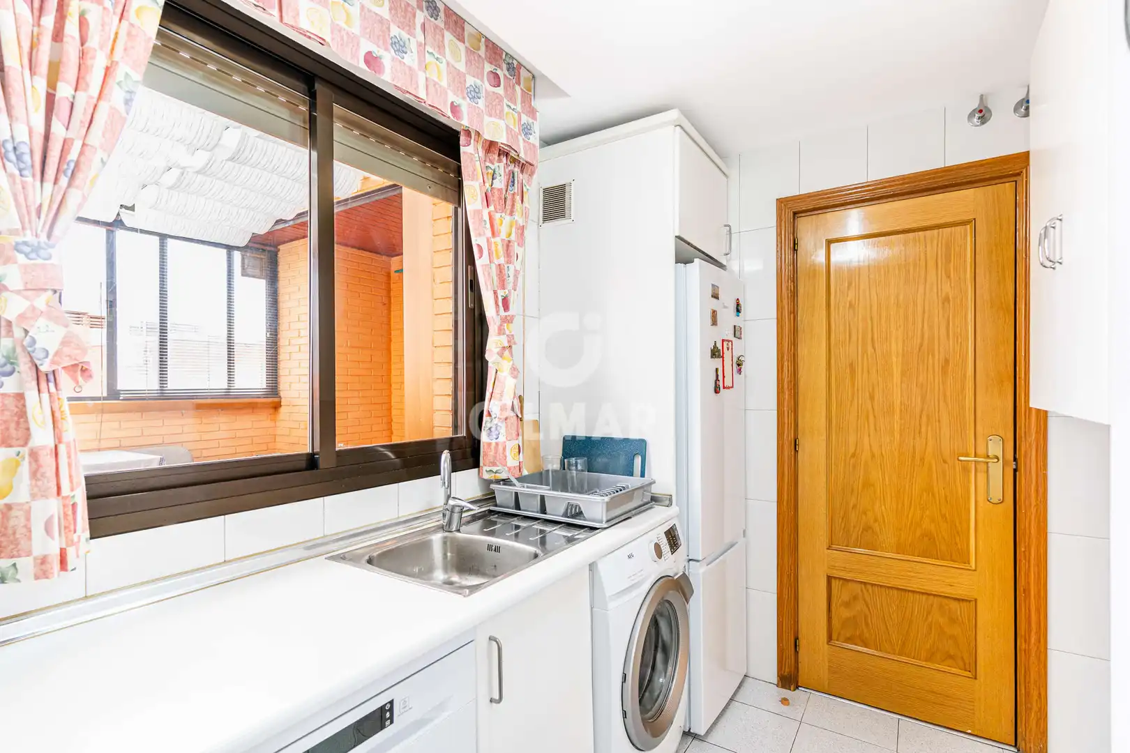 Küche von Wohnung zum Verkauf in Madrid mit Heizung und Balkon