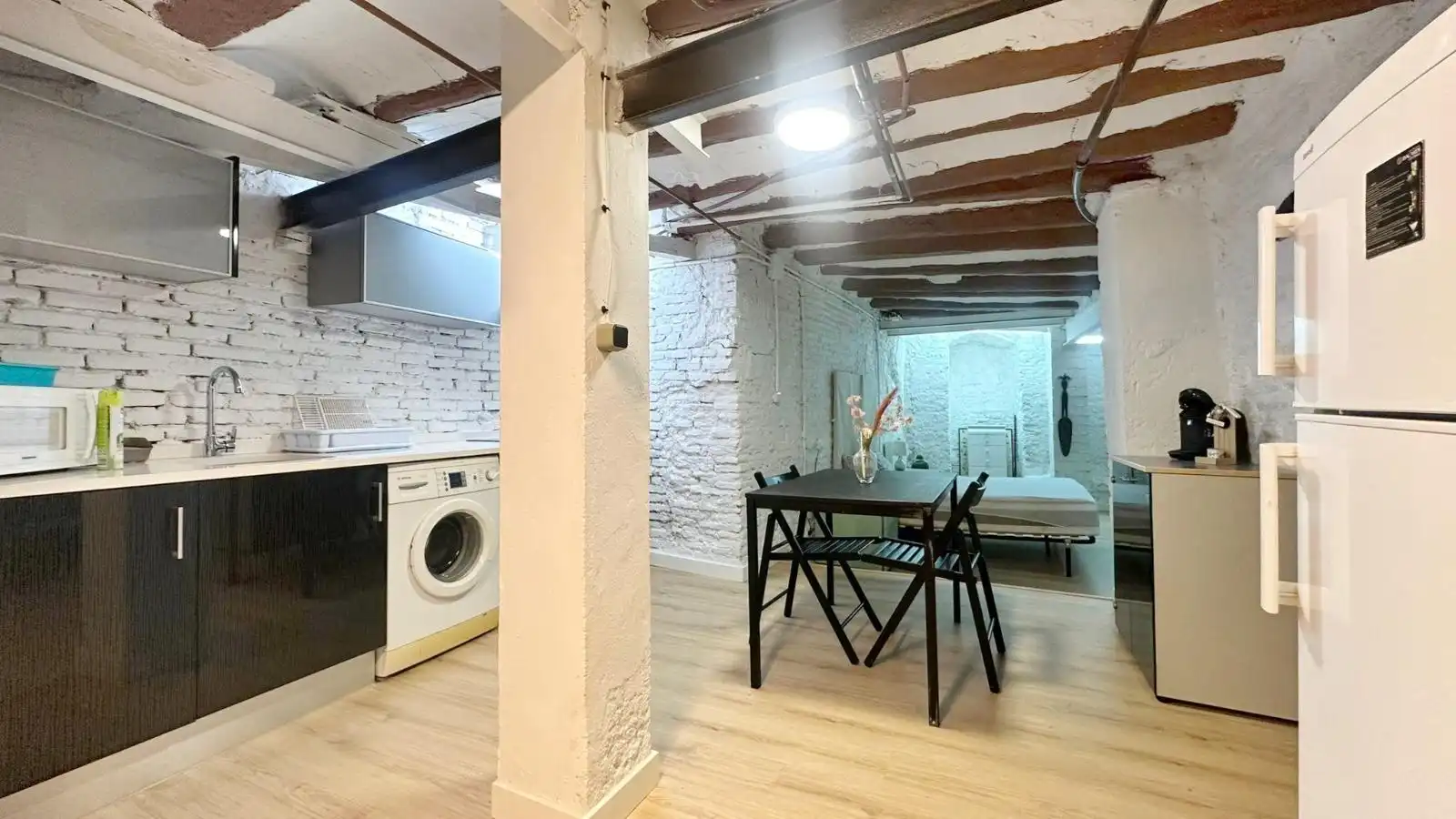 Local en venta en Calle del Coso, 108, Paseo Independencia