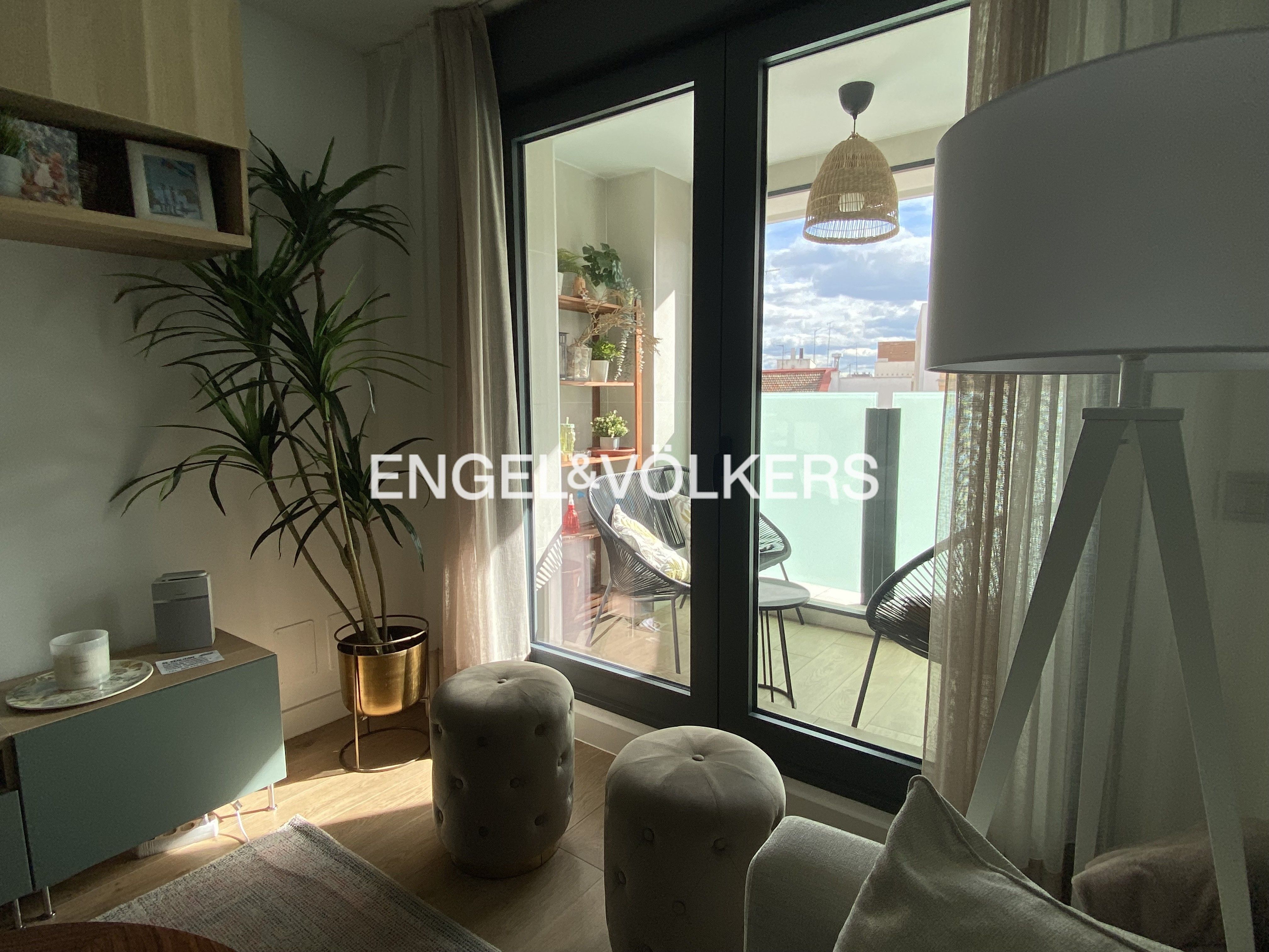 Terrassa de Apartament en venda en  Madrid Capital amb Aire condicionat, Calefacció i Parquet