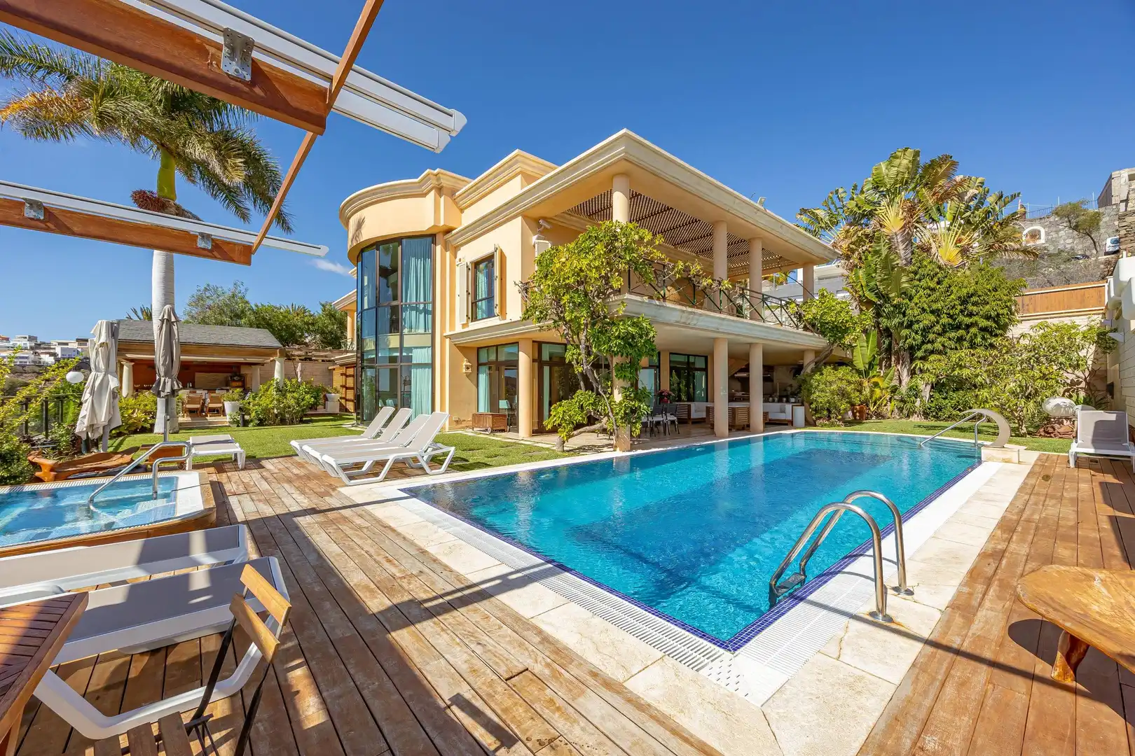 Piscina de Casa o chalet en venta en San Bartolomé de Tirajana con Aire acondicionado, Jardín privado y Terraza