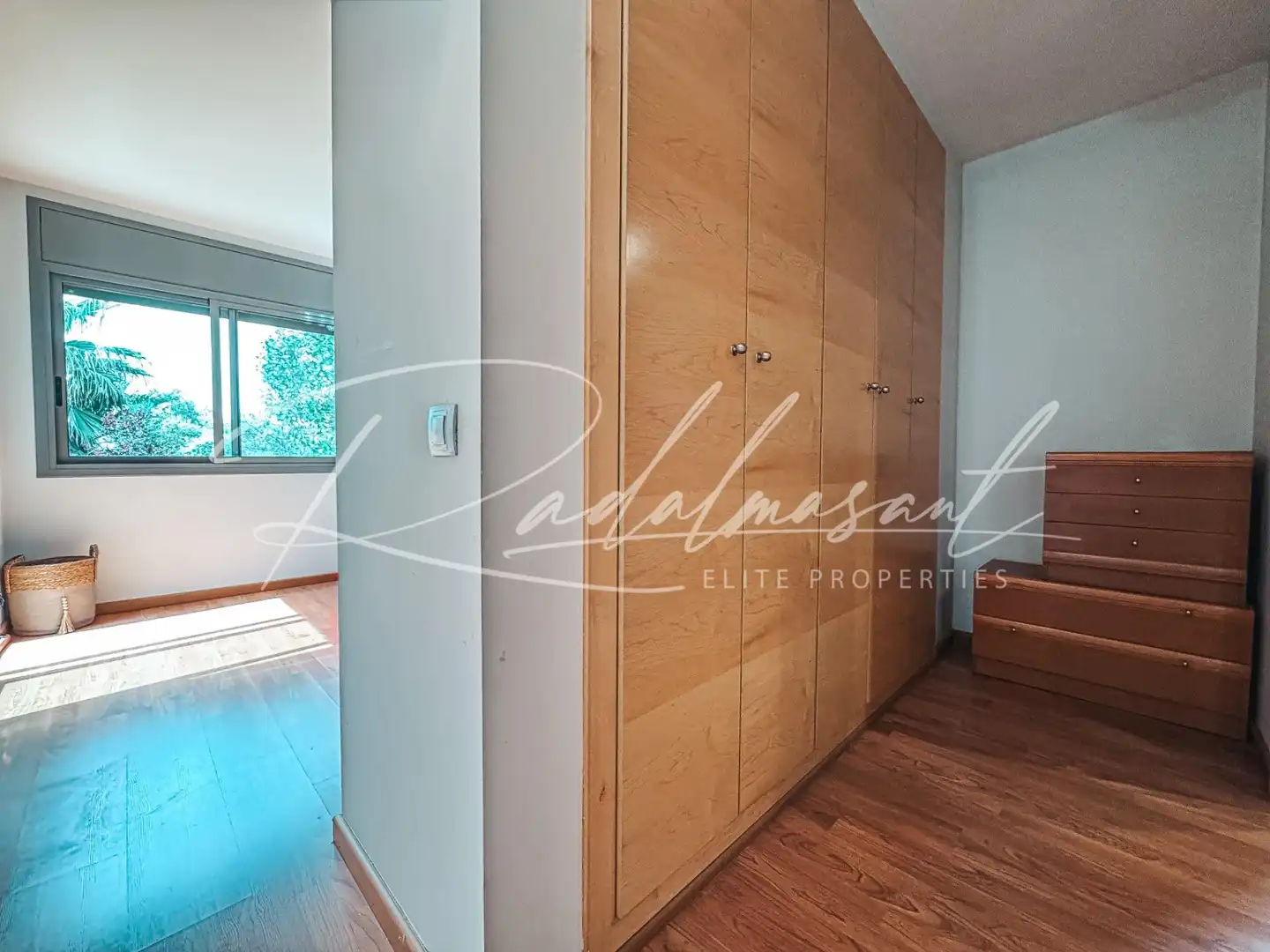 Schlafzimmer von Einfamilien-Reihenhaus zum Verkauf in Perafort mit Klimaanlage, Privatgarten und Parkett
