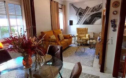 Living room of Flat for sale in Redondela  with Heating and Storage room