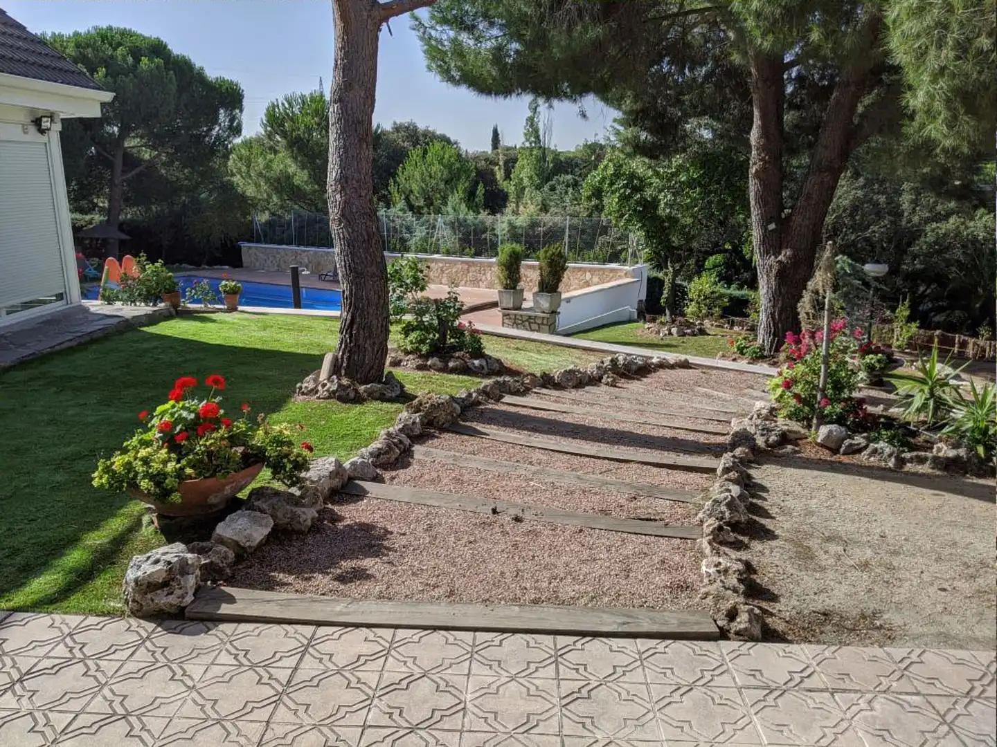 Jardí de Casa o xalet en venda en Pozuelo de Alarcón amb Aire condicionat, Calefacció i Jardí privat