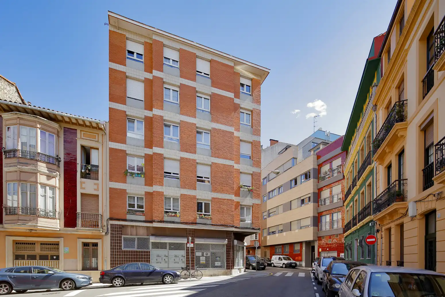 Flat with lift to rent in Gijón - FRANCISCO DE PAULA JOVELLANOS 27