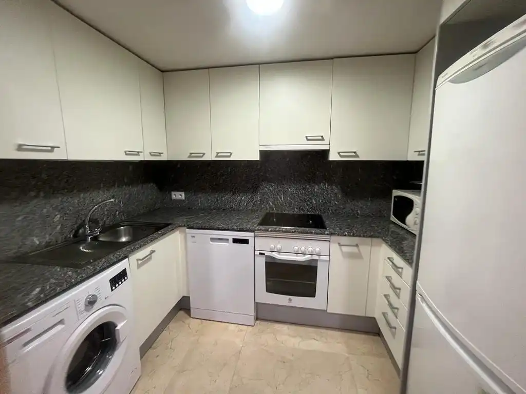 Apartamento de alquiler en Paer Casanovas, Príncep de Viana - Clot -Xalets Humbert Torres