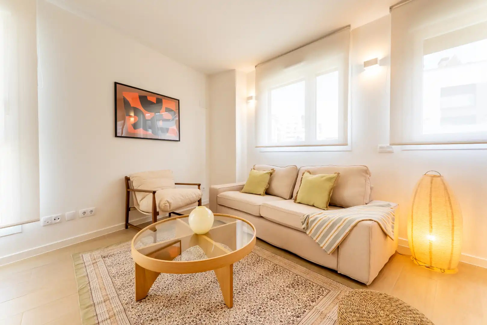 Sala d'estar de Apartament de lloguer en Madrid amb Aire condicionat, Calefacció i Traster
