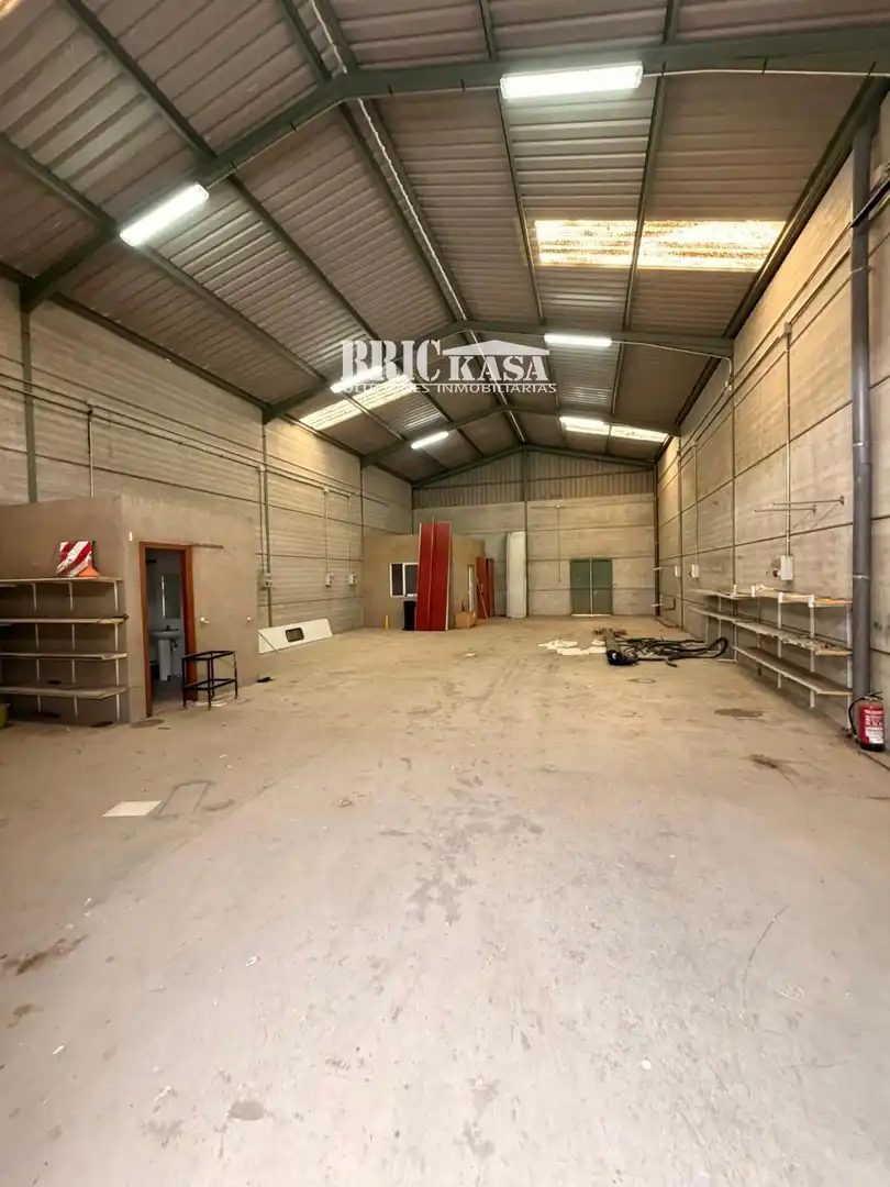 Nave industrial in affitto a Casar de Cáceres