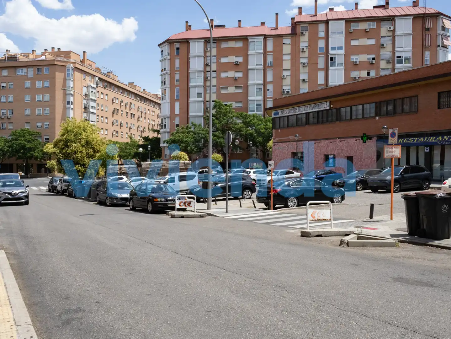 Parking de Piso en venta en Madrid con Calefacción y Terraza