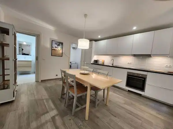 Küche von Wohnung zur Miete in Las Palmas de Gran Canaria mit Möbliert und Waschmaschine