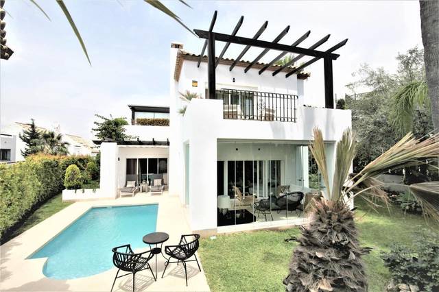 Casa-chalet en Alquiler en PINTOR LOSADA, 61 en Lomas de Marbella Club