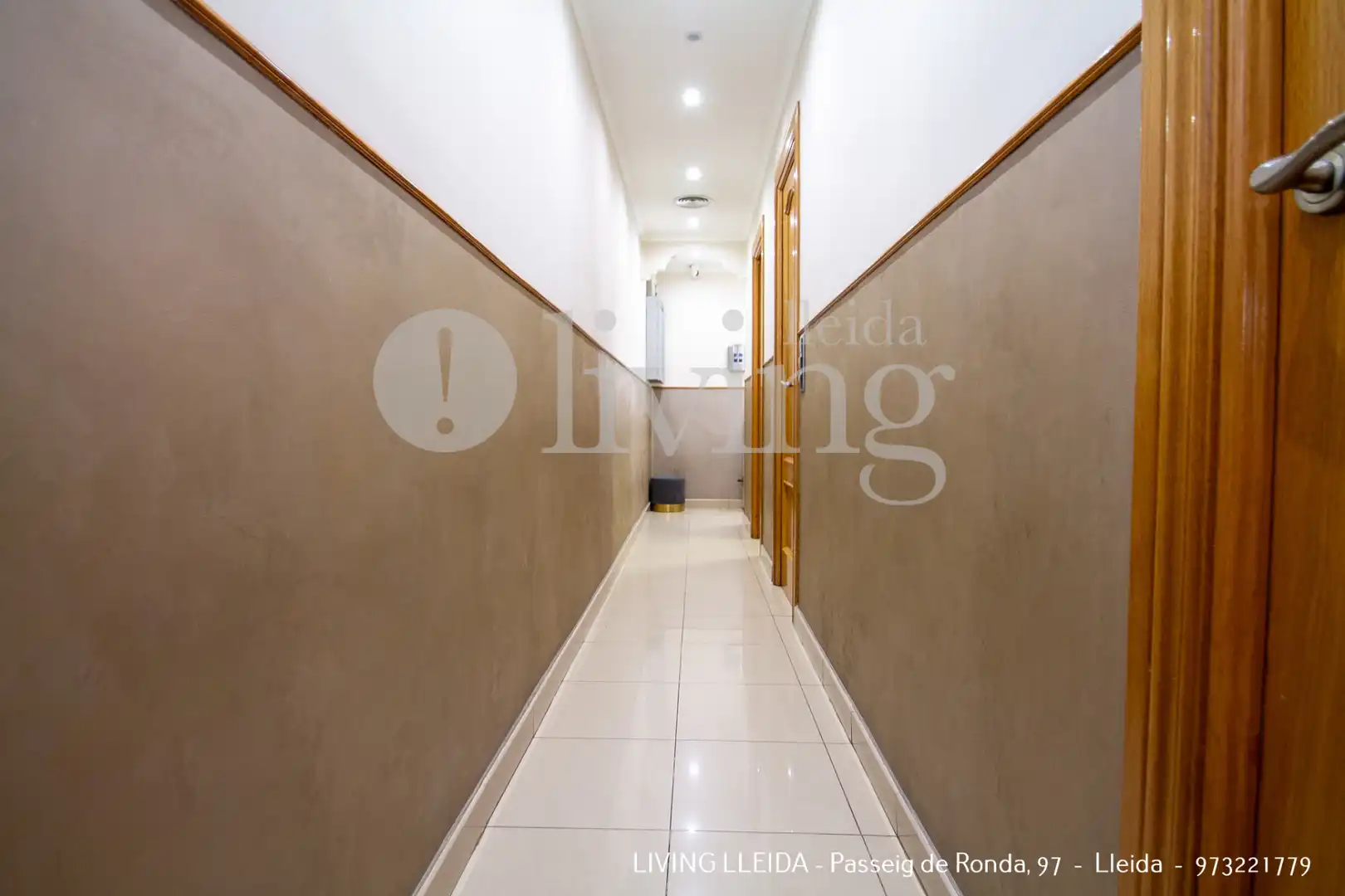 Flat for sale in Lleida  with Air Conditioner, Heating and Furnished