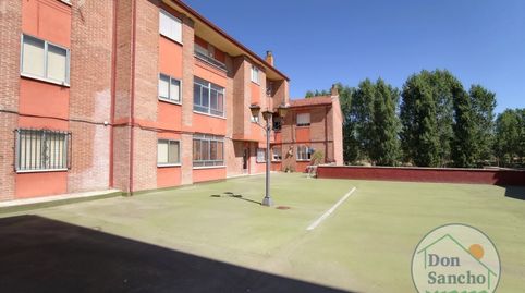Foto 2 de Piso en venta en Viana de Cega, Valladolid