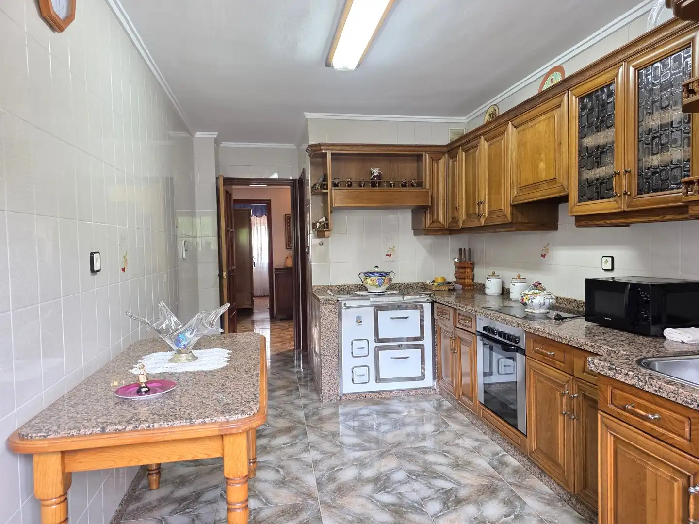 Küche von Wohnung zum Verkauf in San Martín del Rey Aurelio mit Heizung, Privatgarten und Parkett
