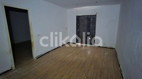 Foto 5 de Piso en venta en Fondo, Santa Coloma de Gramenet