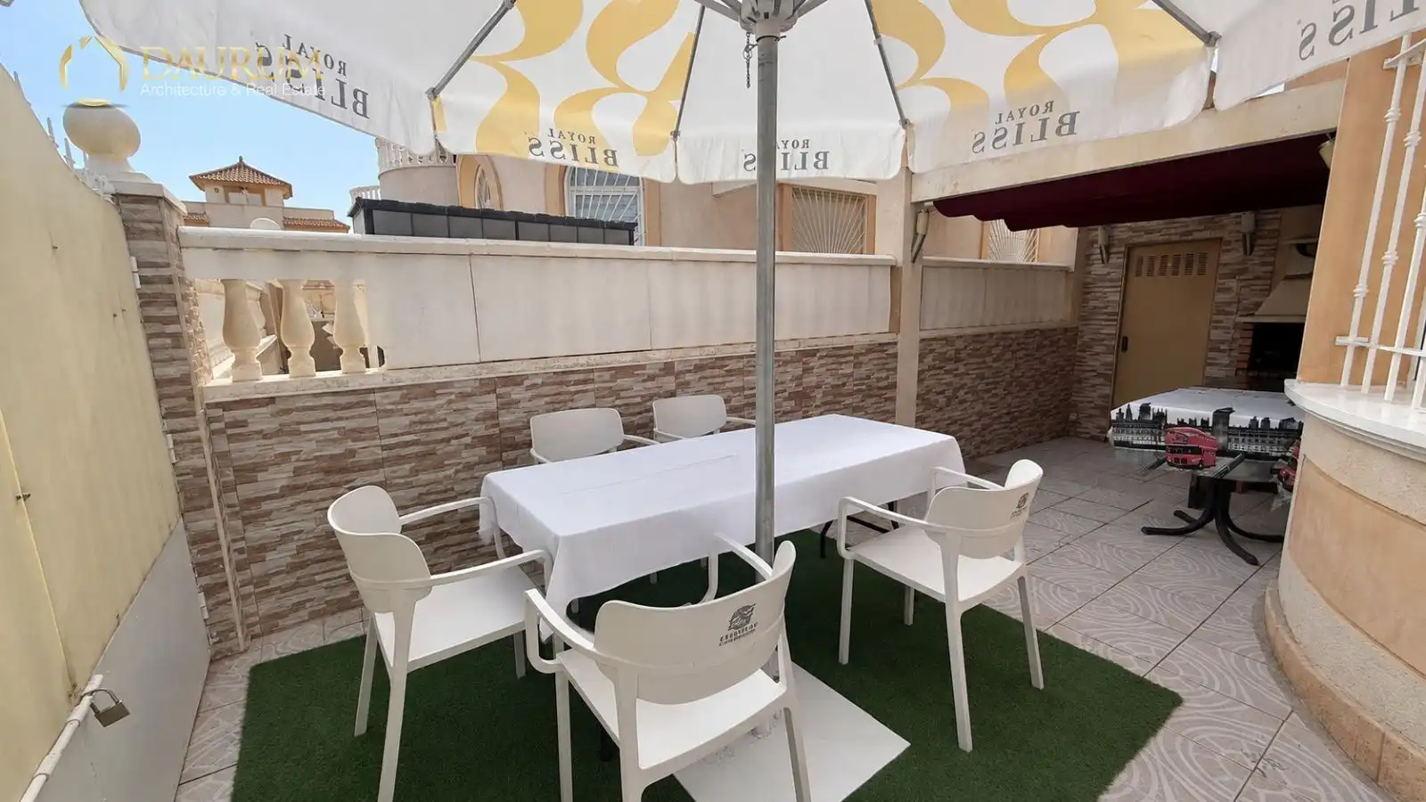 Casa bifamiliare con piscina in vendita a CALLE MARIA SAN GIL NOAIN, imagen 24