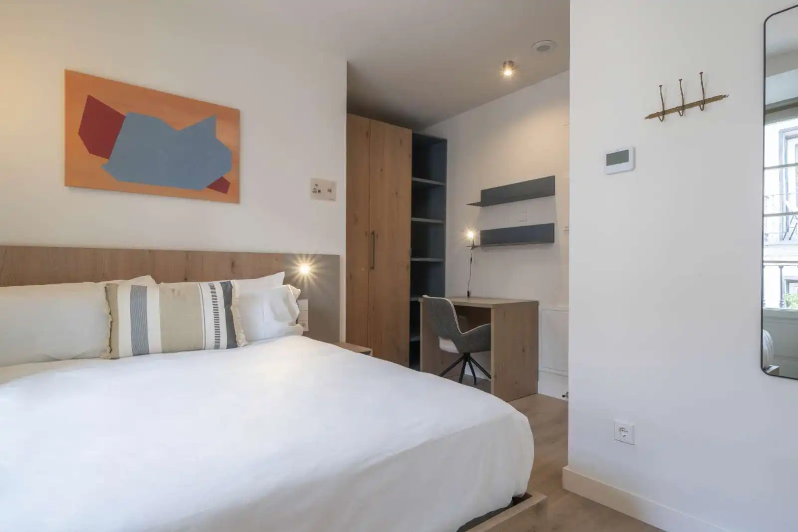 Bedroom of Houses for share in Madrid  with Air Conditioner, Terrace and Furnished