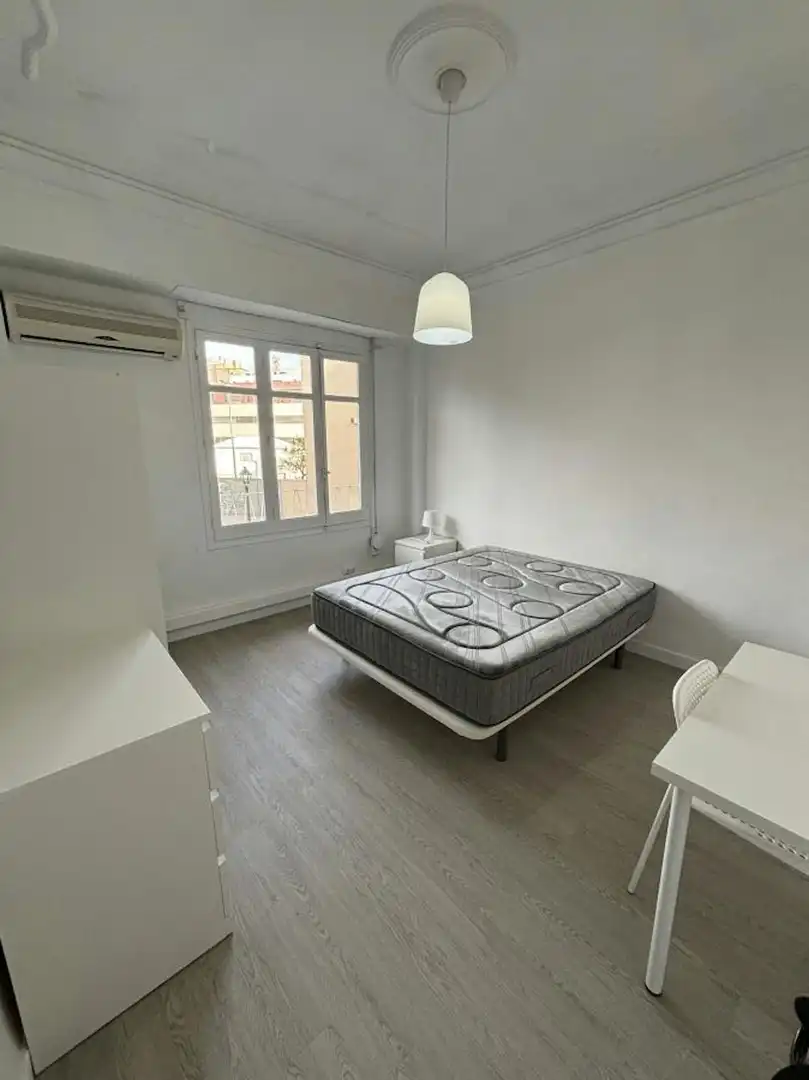 Schlafzimmer von Wohnung zur untervermieten in Poblats Marítims