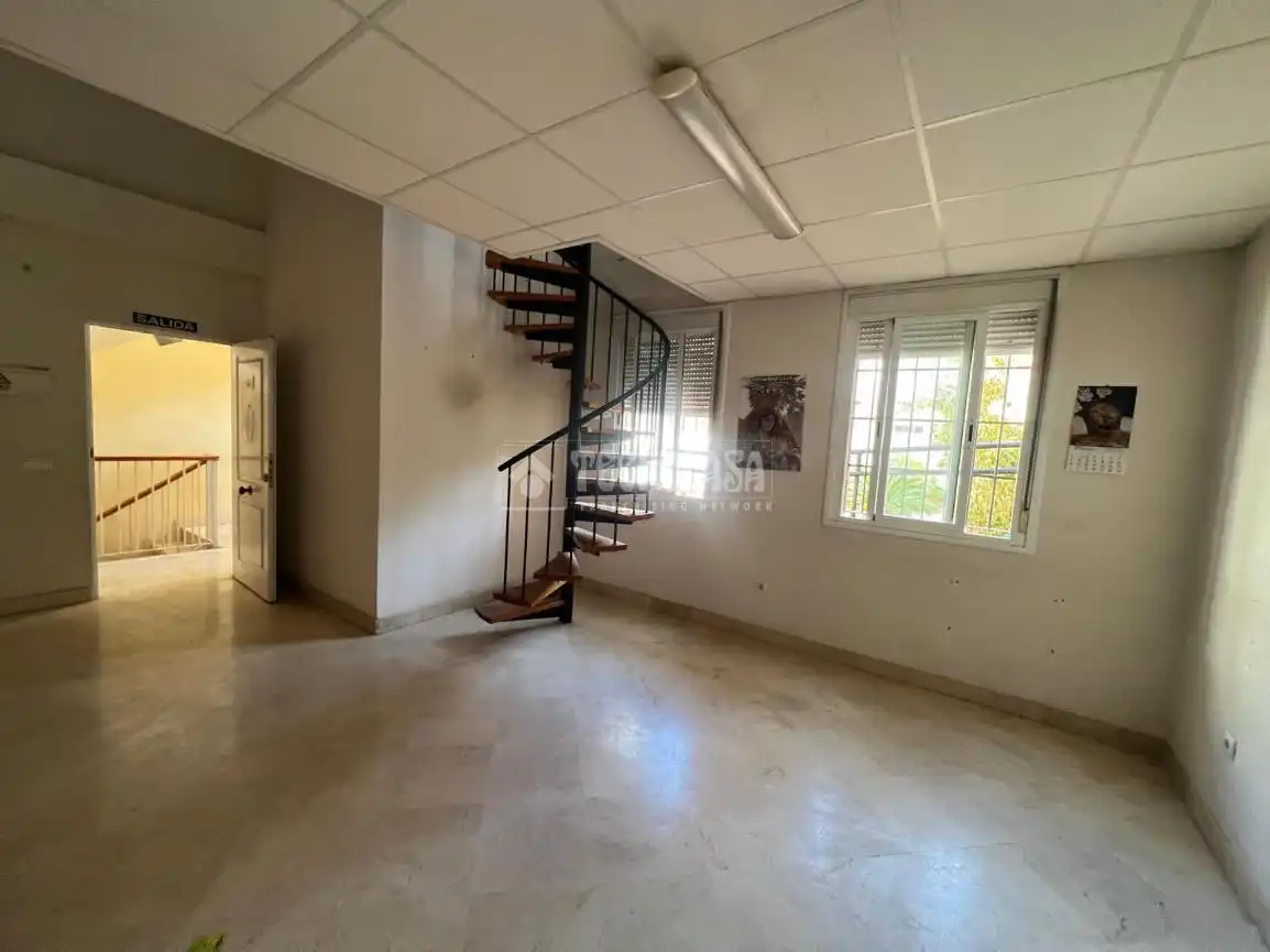 Business premises for sale in Centro - Doña Mercedes, imagen 3