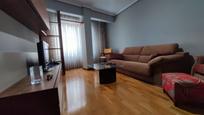 Living room of Flat for sale in  Logroño  with Heating, Parquet flooring and Terrace