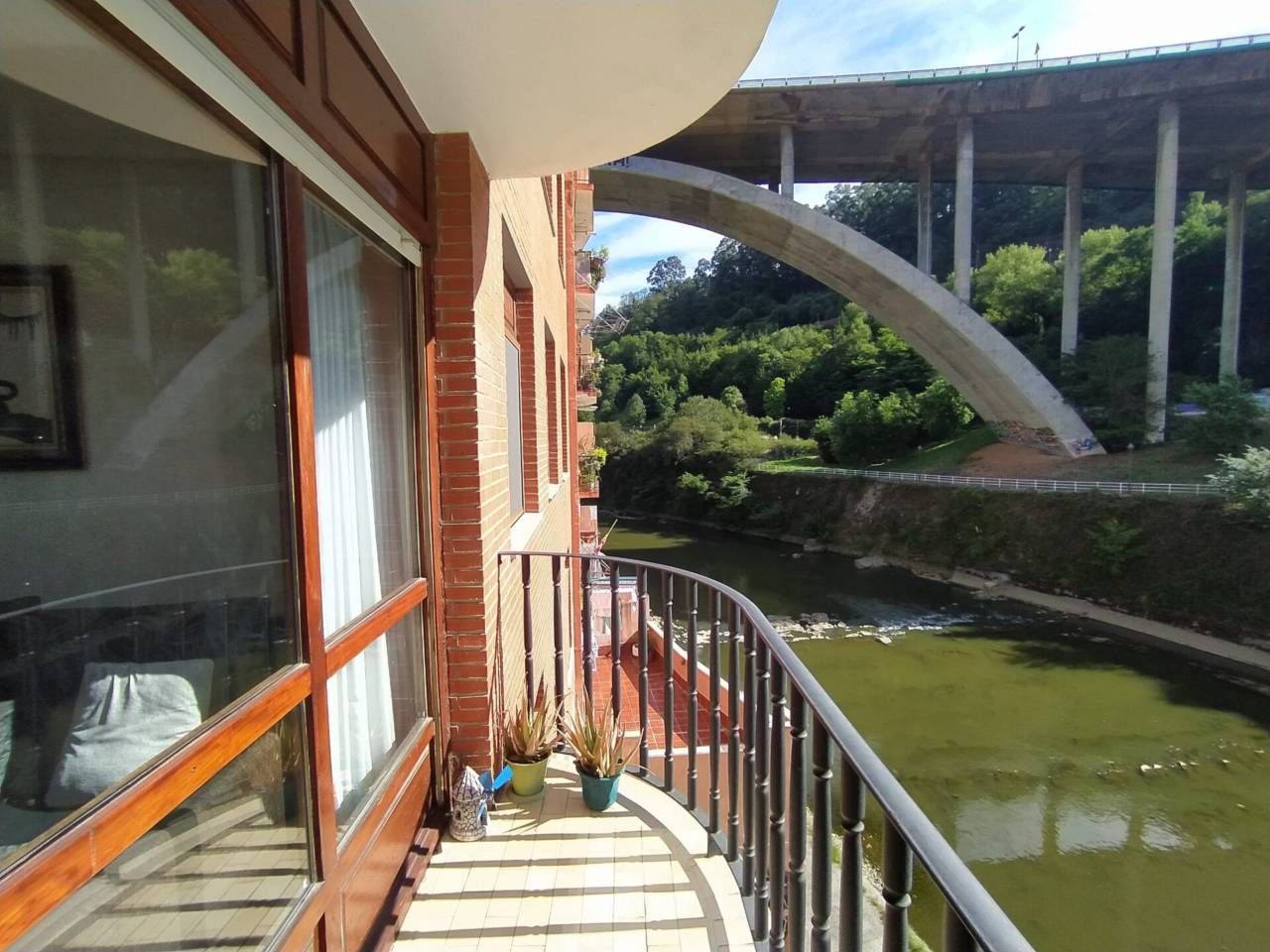 Piso en venta en Zamakola, La Peña, Ibaiondo