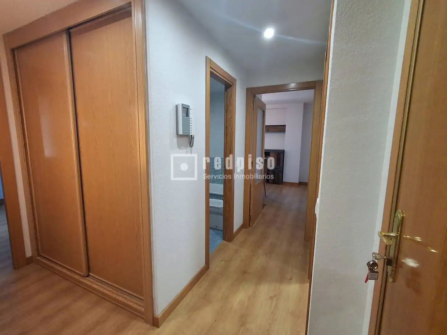 Piso en venta en Huecas con Calefacción, Trastero y Amueblado