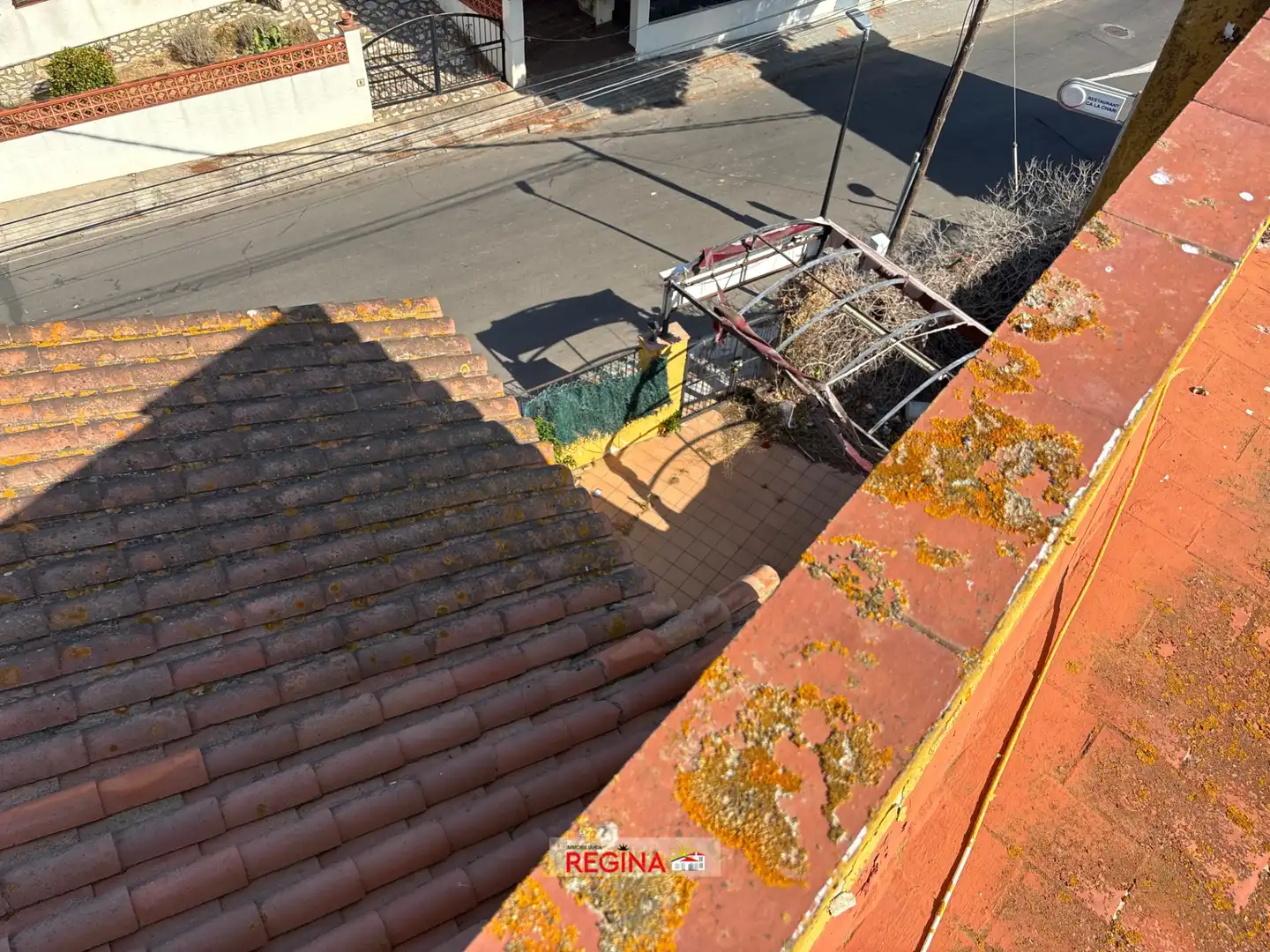 Terraza de Edificio en venta en L'Escala con Alarma