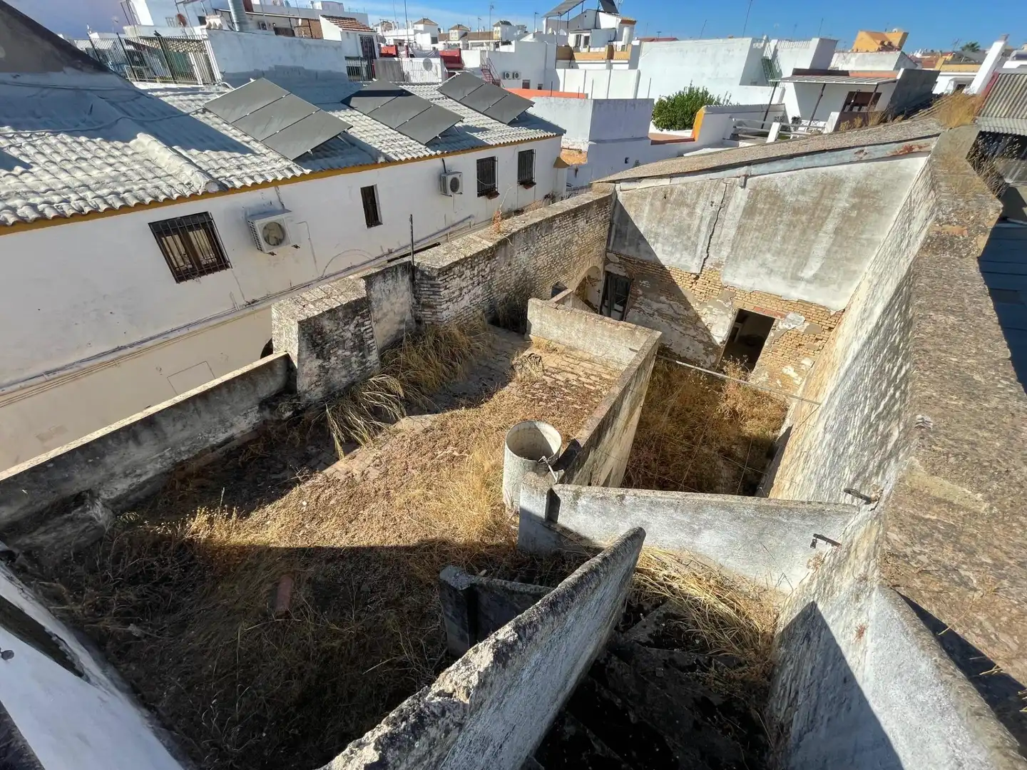 Vista exterior de Casa o xalet en venda en Gines