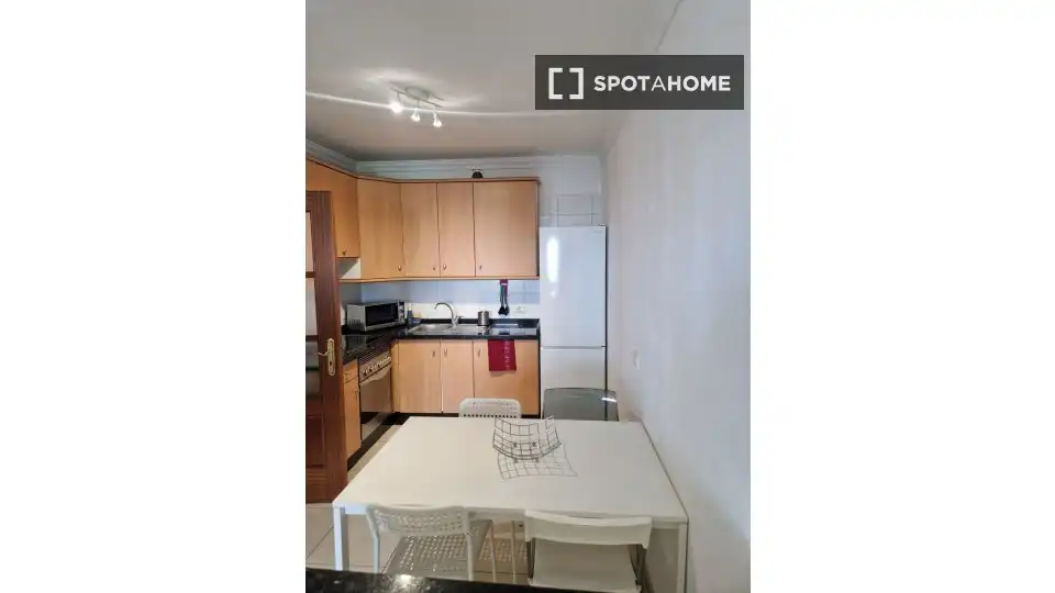 Cocina de Apartamento para compartir en San Cristóbal de la Laguna con Aire acondicionado, Terraza y Amueblado