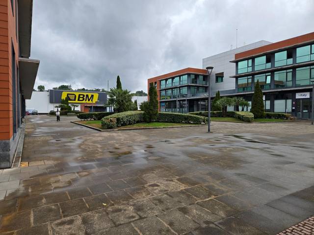 Garaje en Venta en Plaza IBAIONDO PLAZA en Lamiako - Txopoeta