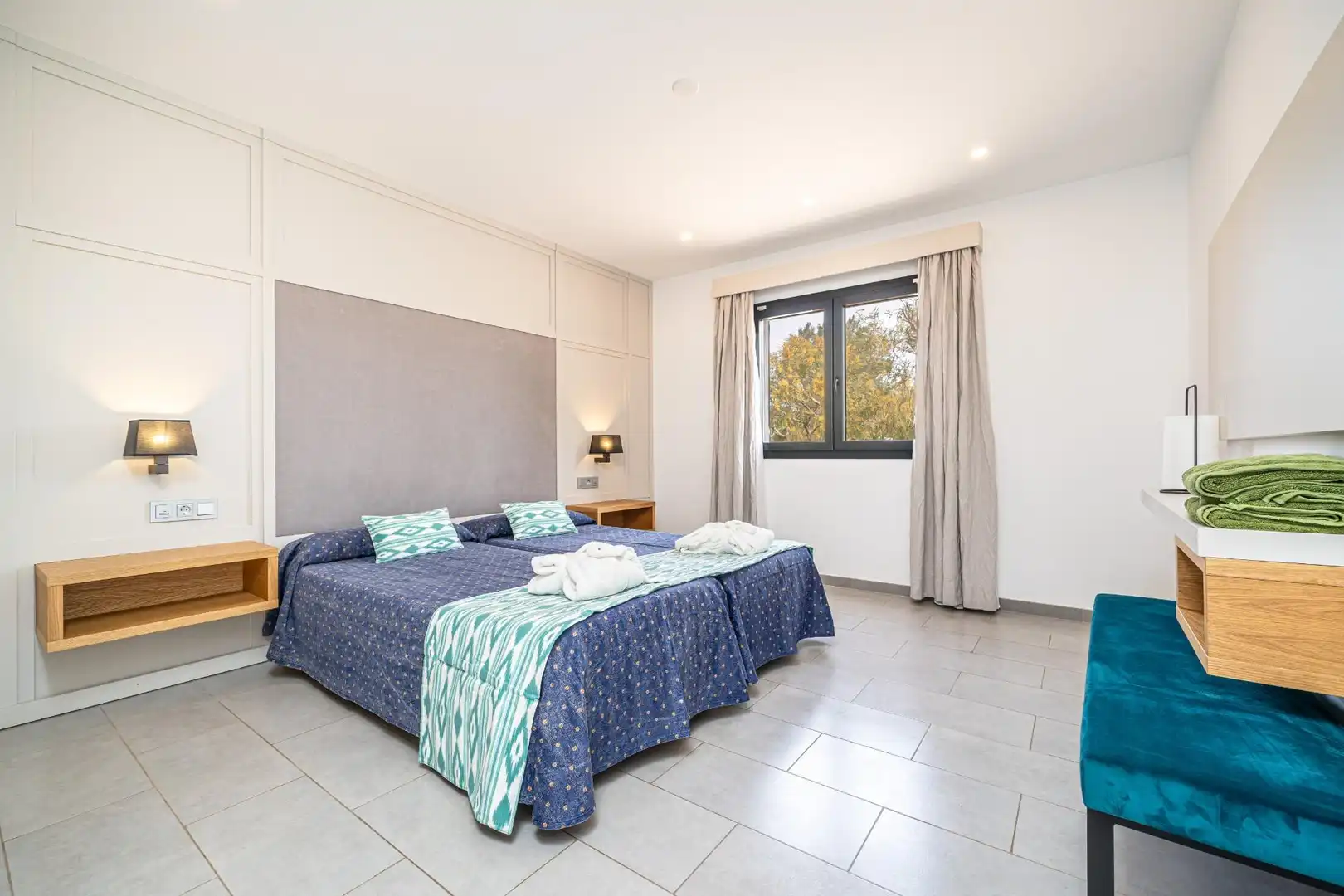 Habitación de Edificio en venta en Ses Salines con Piscina comunitaria