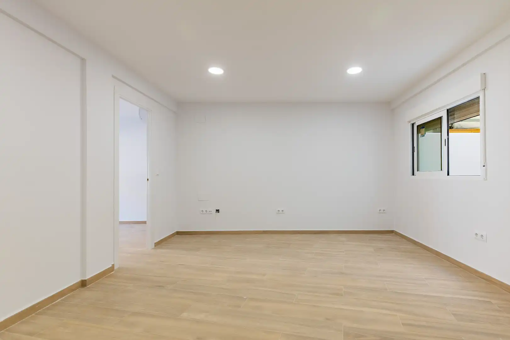 Piso de alquiler en Meliana con Aire acondicionado, Terraza y Horno